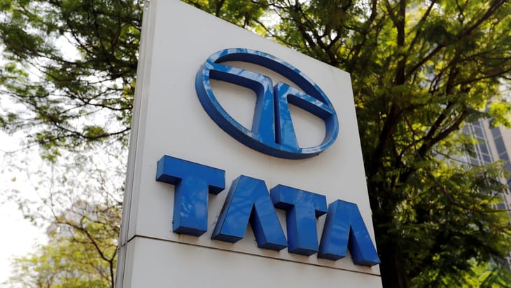 Tata Motors' Net Loss Widens in Q1 - Top Indian Market Updates