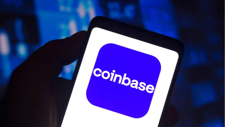 BlackRock Partners With Coinbase in Crypto Market Expansion - Top Crypto Updates