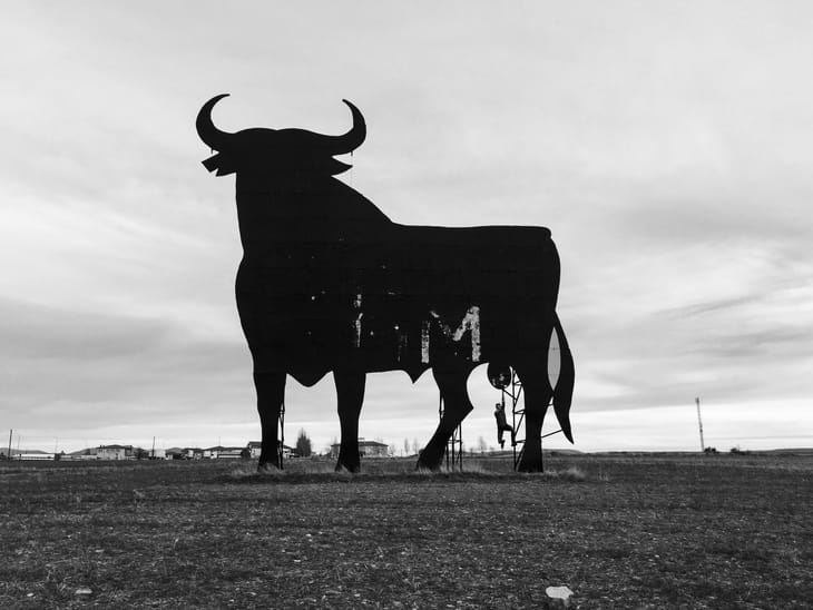 Can Bulls Show Strength Again? - Pre-Market Analysis Report